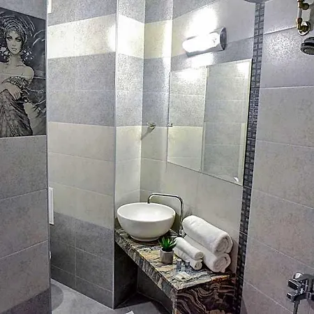 Hotell Guest 2*