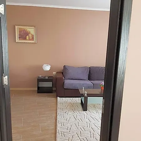 Guest Asenovgrad