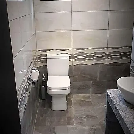 Guest Hotel 2*