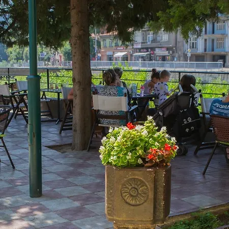 Guest Asenovgrad