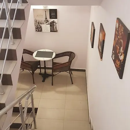 Guest 2* אסנובגראד